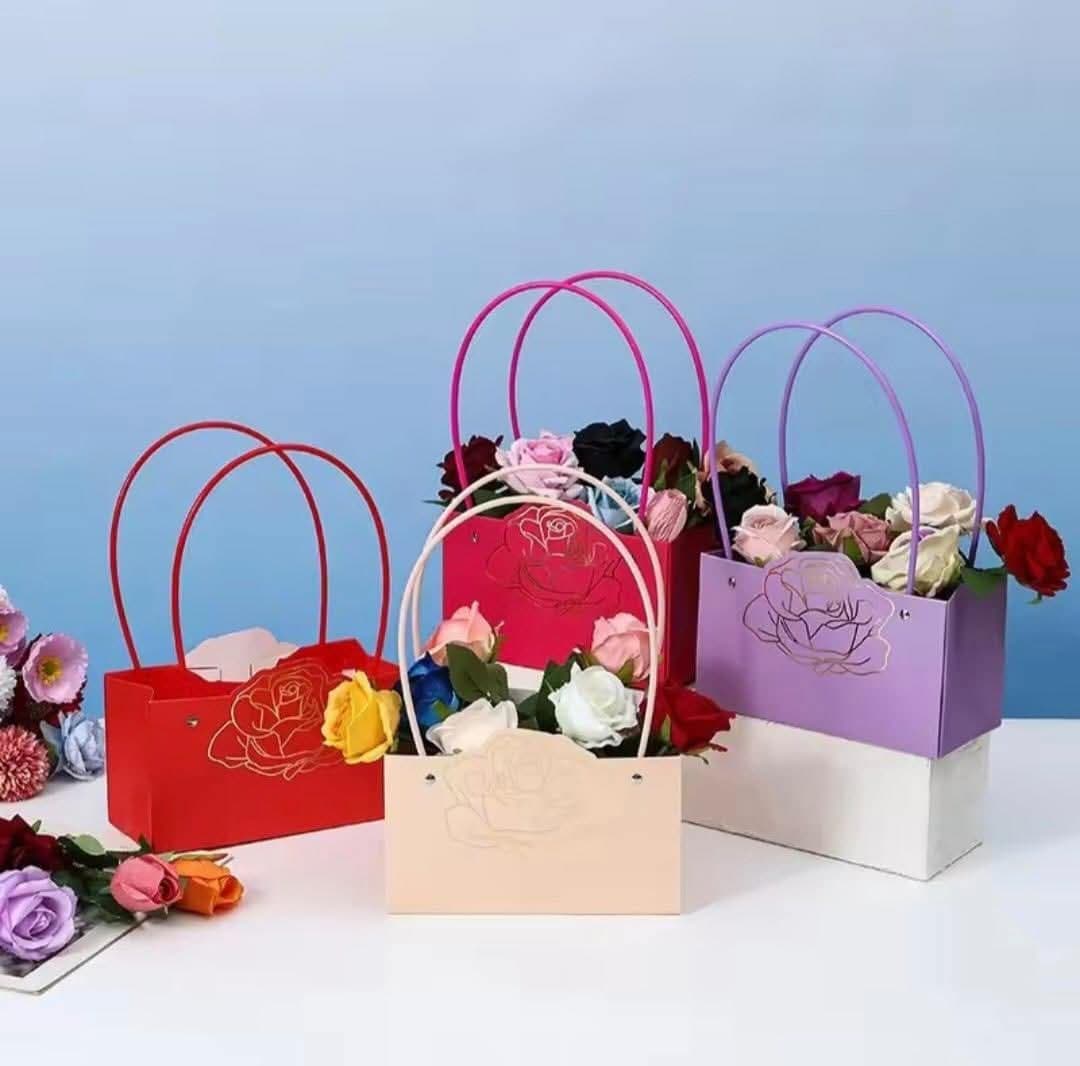 EMPAQUE ROSAS CUADRADA