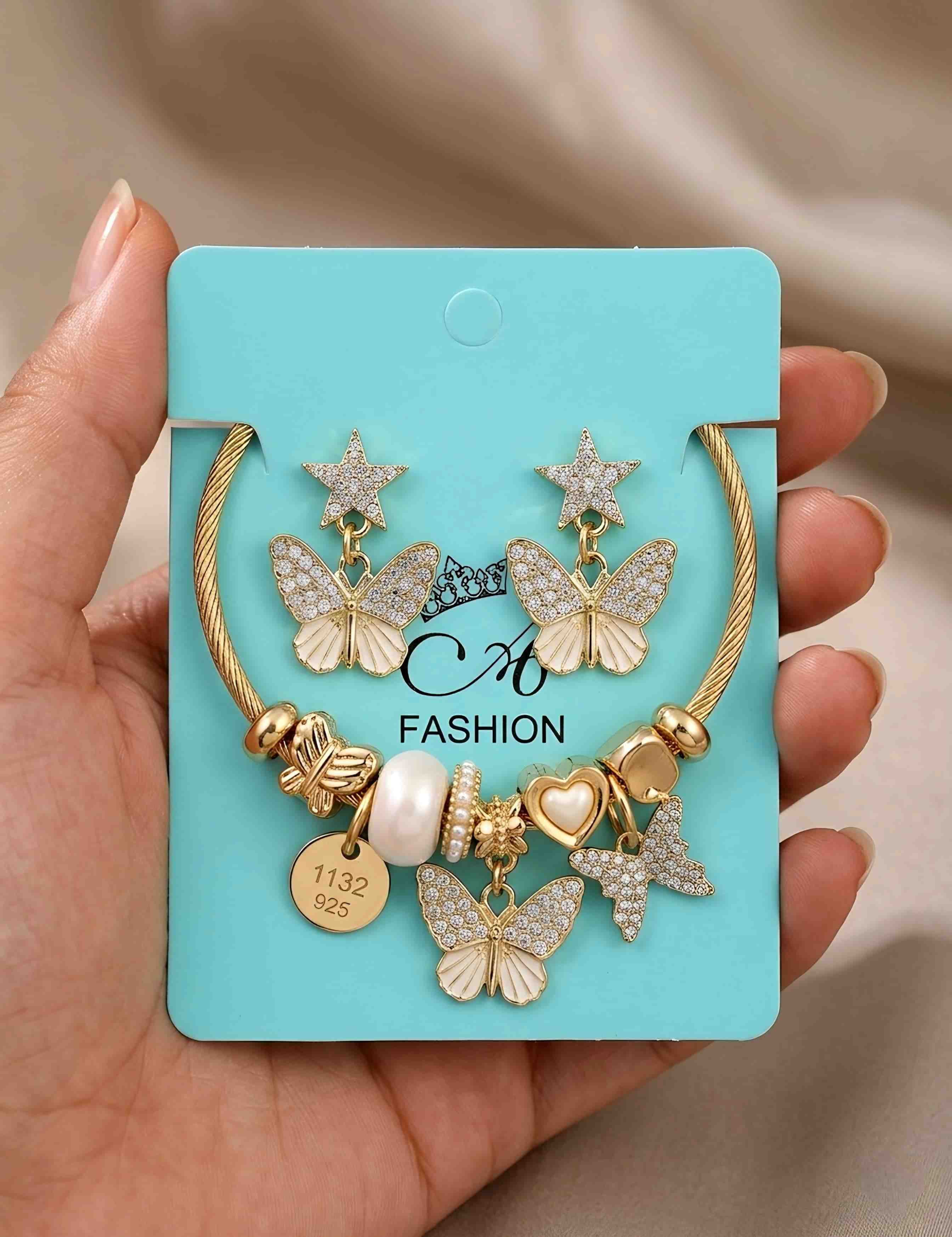 ARETES + PULSERA PANDORA