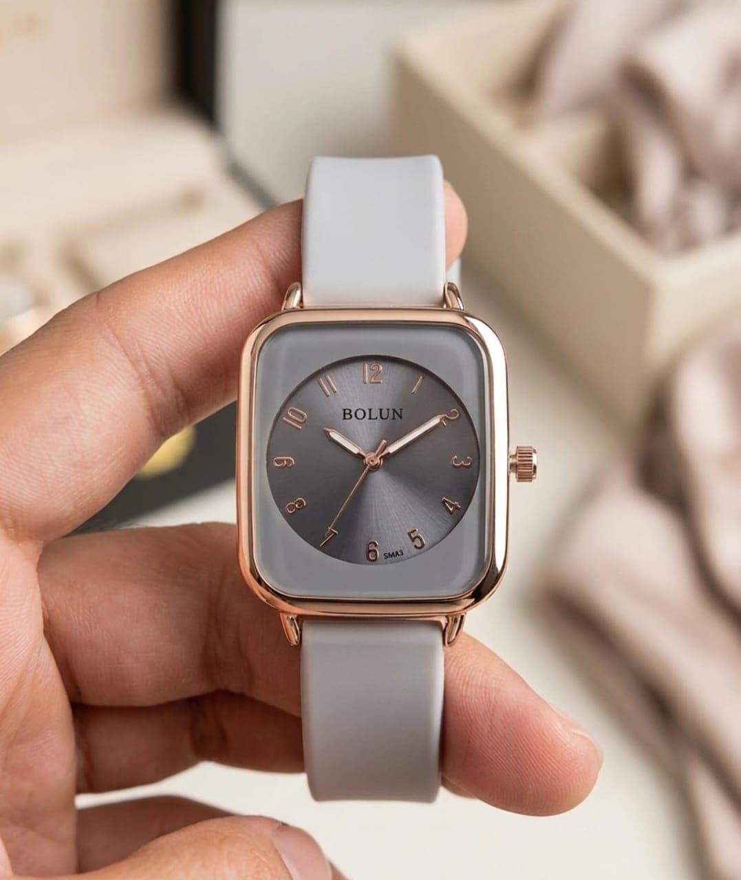 BM151 RELOJ POSHI